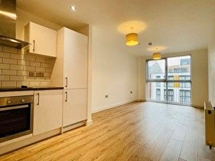 1 Bedroom Flat To Rent In Scotland Street, Birmingham, B1