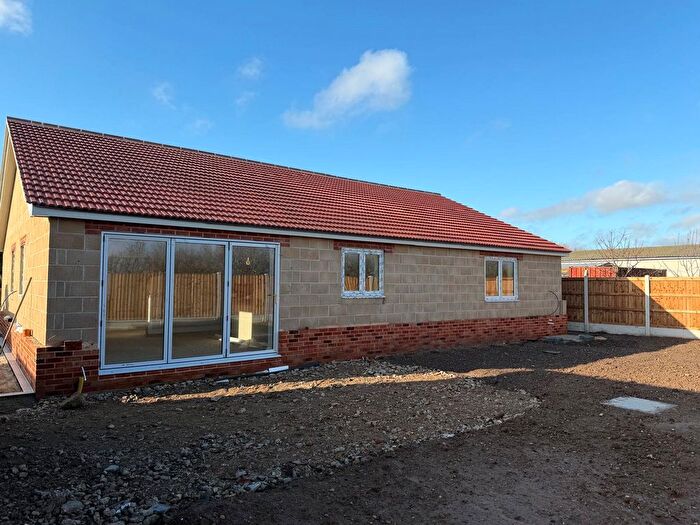 3 Bedroom Bungalow For Sale In Harwich Road, Lawford, Manningtree, Essex, CO11