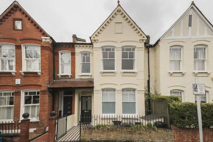 1 Bedroom Flat To Rent In Elm Grove Road, London, SW13