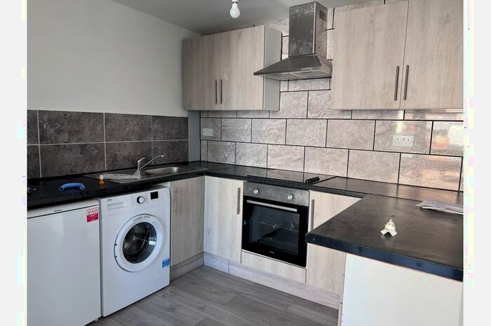 1 Bedroom Flat To Rent In Lytham Road, Blackpool, FY1