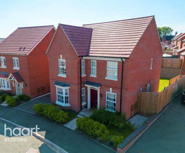 4 Bedroom Detached House For Sale In Highclifffe, Biddenham, MK40
