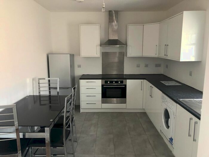 1 Bedroom Flat To Rent In Princess Road West, Leicester, LE1