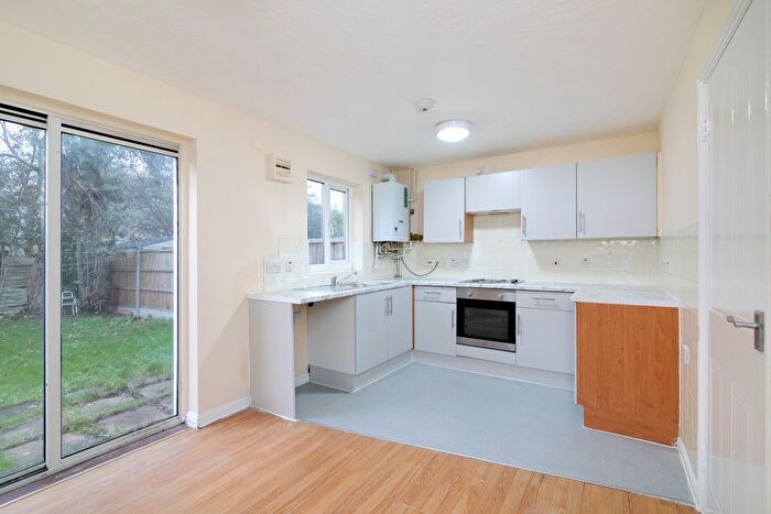 3 Bedroom Semi-Detached House To Rent In Clock Tower Mews, London, SE28