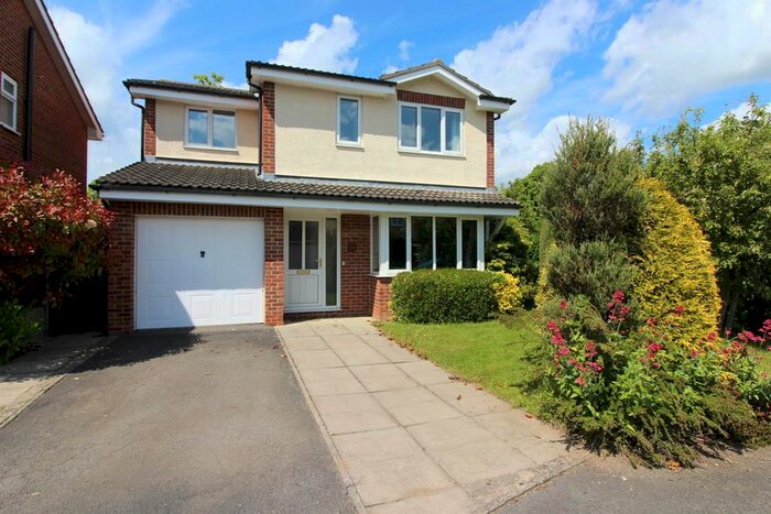 4 Bedroom Detached House To Rent In Canon Grove, Yarm, TS15
