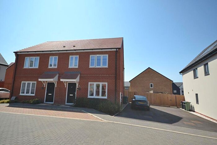 3 Bedroom Semi Detached House For Sale In Beltie Close, Whitehouse, Milton Keynes, Buckinghamshire, MK8