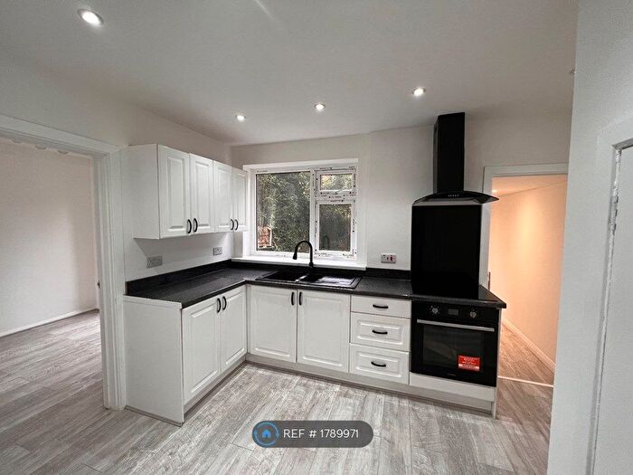 3 Bedroom Terraced House To Rent In Furlong Road, Manchester, M22