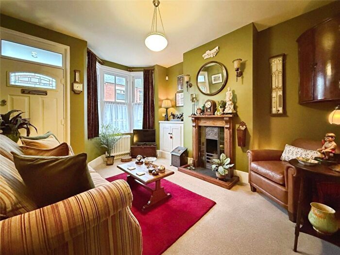 2 Bedroom End Of Terrace House For Sale In Lorraine Road, Aylestone, Leicester, LE2