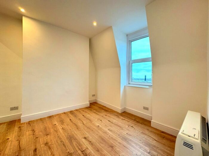 1 Bedroom Flat To Rent In Tottenham Lane, Crouch End, N8