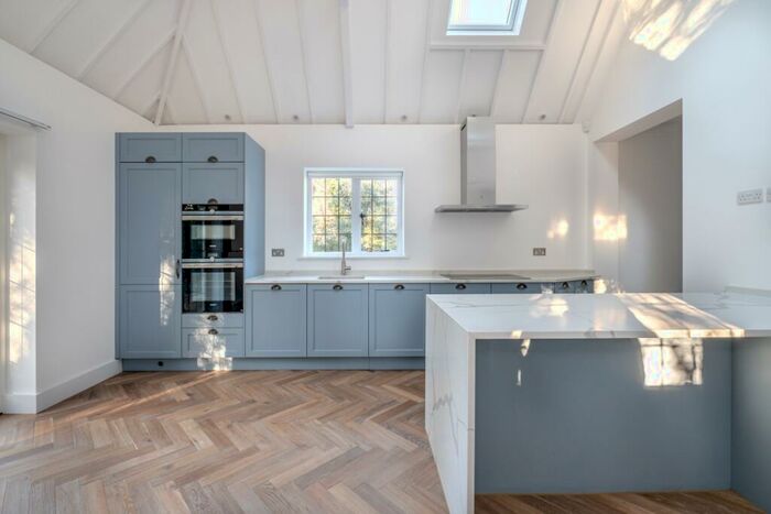 3 Bedroom Detached House To Rent In Sydenham Hill London, SE26