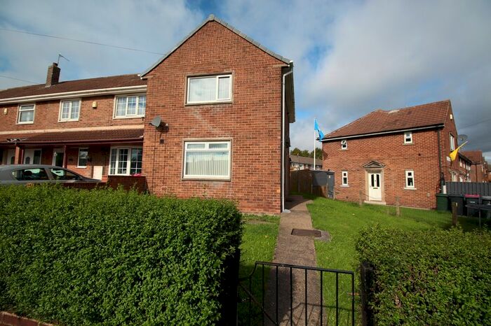 2 Bedroom Town House To Rent In Thomas Street, Swinton, Mexborough, S64
