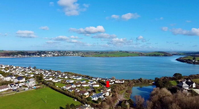 2 Bedroom Detached Bungalow For Sale In Little Dinas, Padstow, PL28