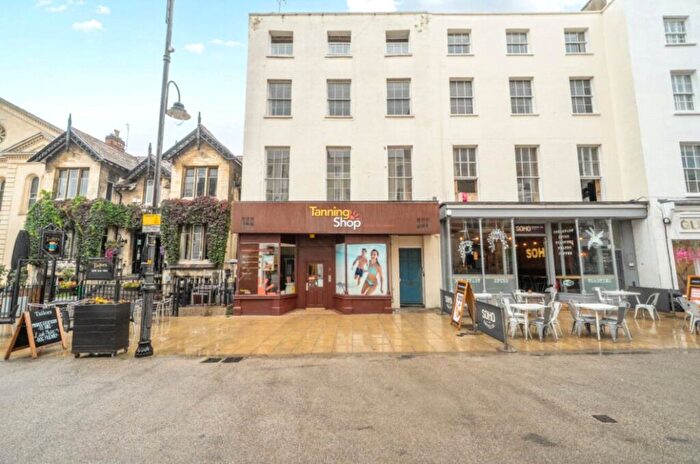 2 Bedroom Flat To Rent In Cambray Place, Cheltenham, GL50