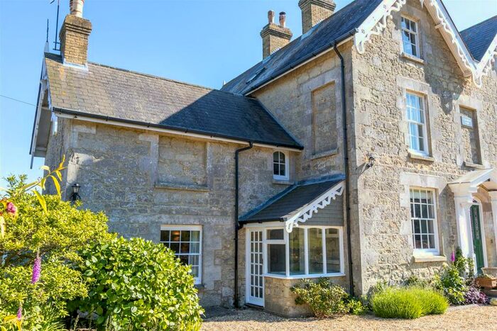 1 Bedroom Cottage To Rent In St Catherine's Road, Niton, PO38