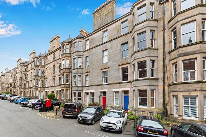 2 Bedroom Flat For Sale In Montpelier Park, Bruntsfield, Edinburgh, EH10