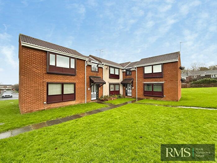 1 Bedroom Flat For Sale In Ebchester Court, Newcastle Upon Tyne, NE3