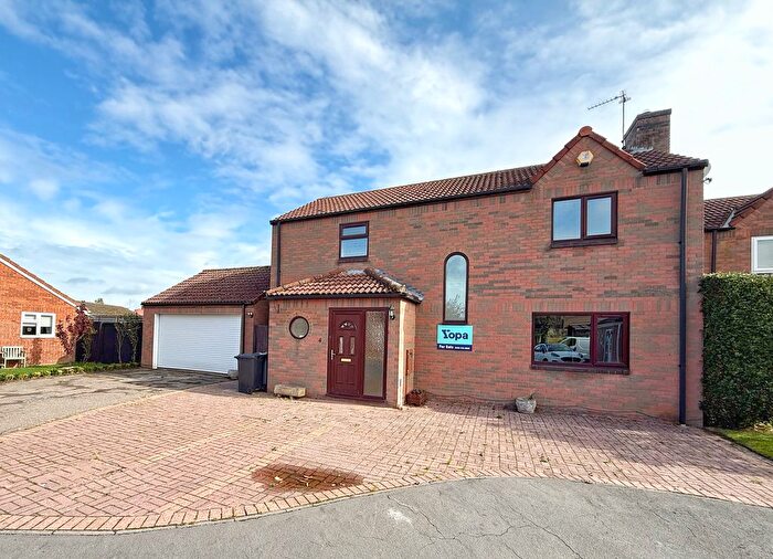 4 Bedroom Detached House For Sale In Stone Close, Bourne, PE10