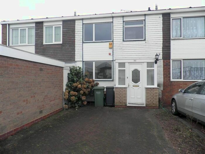 3 Bedroom Property To Rent In Nineacres Drive, Fordbridge, Birmingham, B37