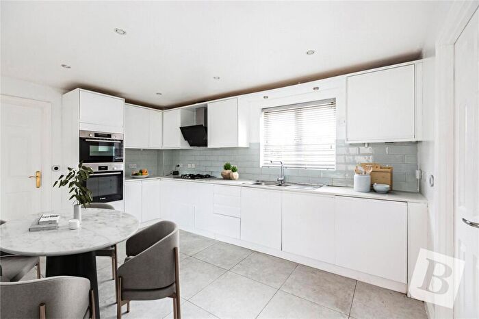 4 Bedroom Detached House For Sale In Abell Way, Chelmer Village, Chelmsford, Essex, CM2