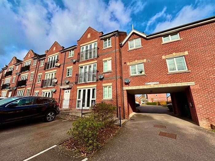 2 Bedroom Flat To Rent In Bluebell Rise, Grange Park, Northampton, Northamptonshire., NN4