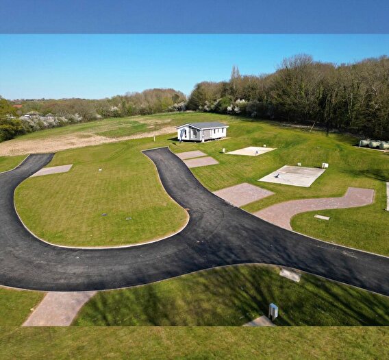 2 Bedroom Bungalow For Sale In Burnt House Lane, Newport, Isle Of Wight, PO30