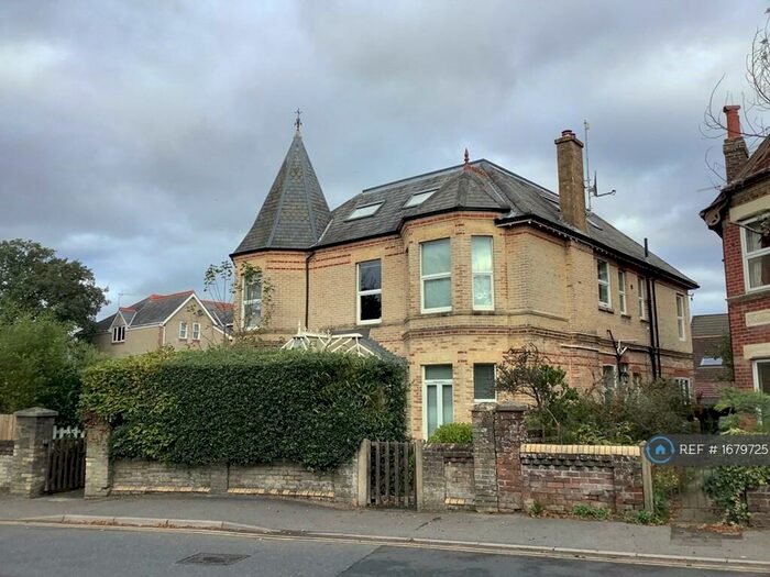 2 Bedroom Flat To Rent In Kingsbridge Road, Poole, BH14