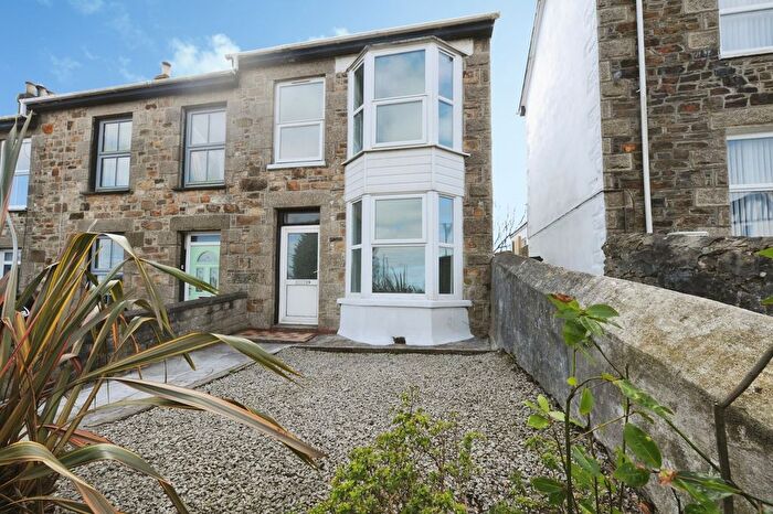 4 Bedroom End Terrace House For Sale In Agar Road, Illogan Highway, Redruth, Cornwall, TR15
