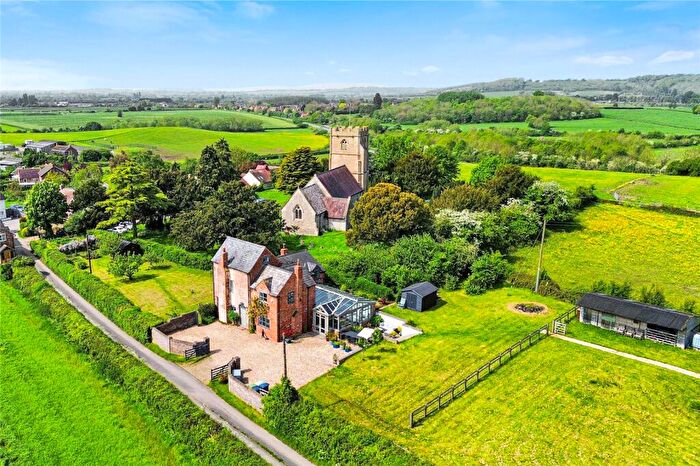 4 Bedroom Detached House For Sale In Church Lane, Prior's Norton, Gloucestershire, GL2