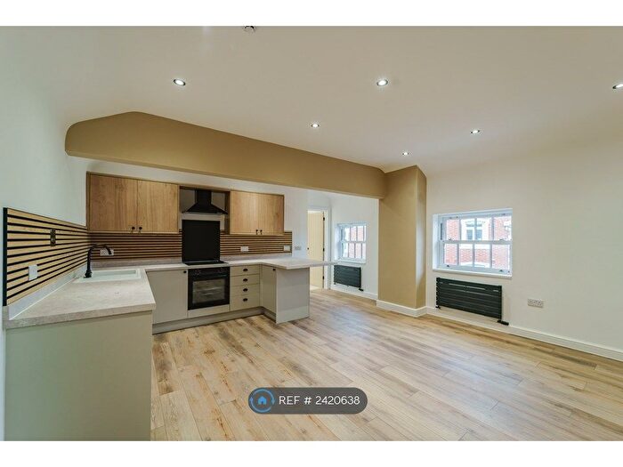 1 Bedroom Flat To Rent In Rugby, Rugby, CV21