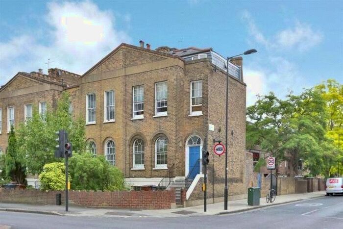 5 Bedroom Terraced House To Rent In Queensbridge Road, London, E8