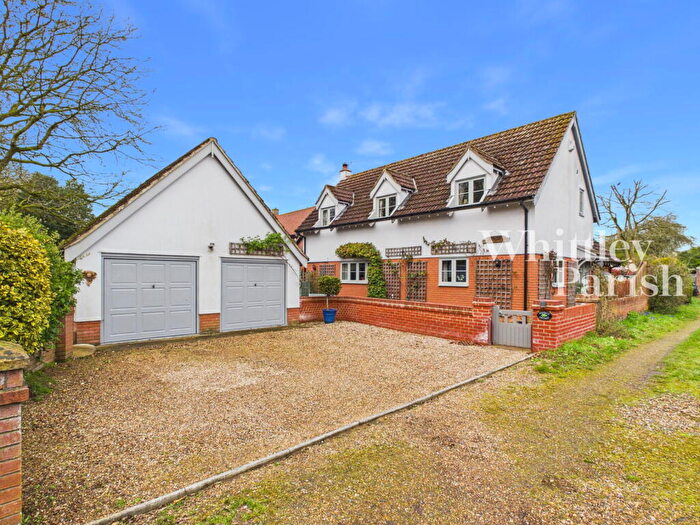 4 Bedroom Detached House For Sale In Bury Road, Rickinghall, IP22