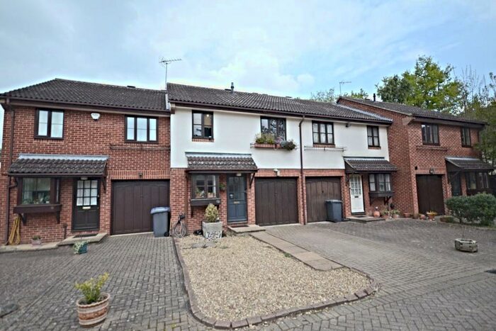 3 Bedroom Terraced House To Rent In Lancastria Mews, SL6