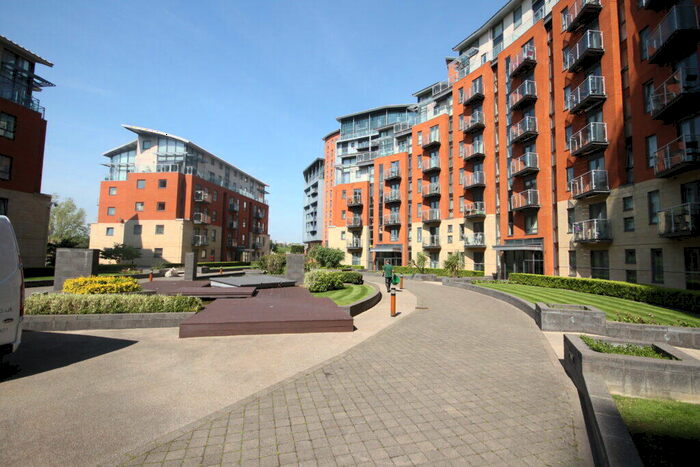 1 Bedroom Flat To Rent In City Island, Catalina, Gott’s Road, Leeds, LS12