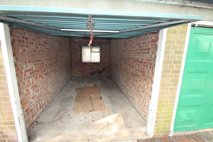 Property To Rent In Cedars Court, Leicester, LE2