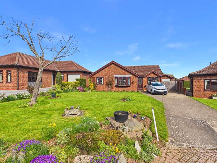 3 Bedroom Detached Bungalow For Sale In Maple Close, Louth, LN11