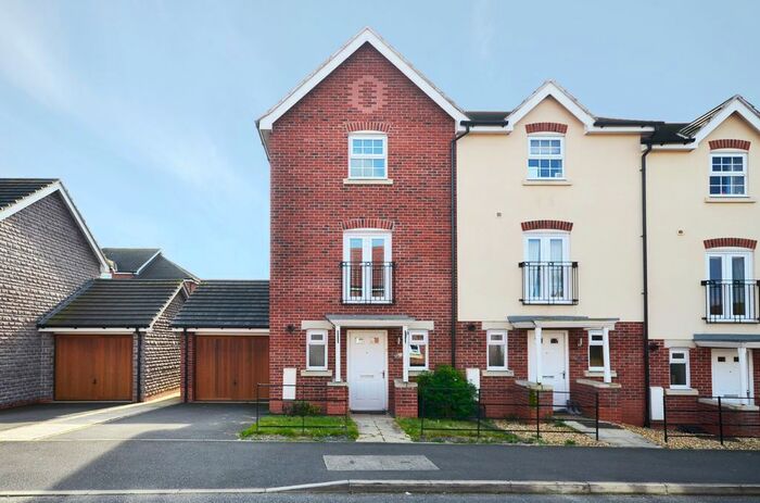 3 Bedroom Semi-Detached House To Rent In Abbey Park Way, Weston, Crewe, CW2