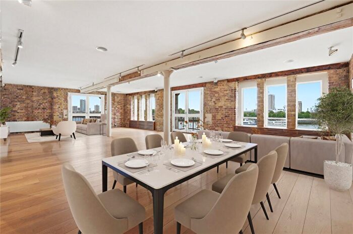 3 Bedroom Apartment For Sale In Olivers Wharf, Wapping High Street, London, E1W