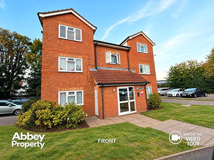 2 Bedroom Property To Rent In Quilter Close, Luton, LU3