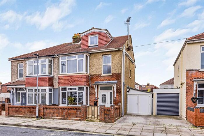 4 Bedroom Semi-Detached House For Sale In Martin Road, Portsmouth, PO3