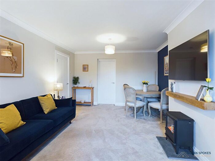 2 Bedroom Flat For Sale In Selwood Court, South Shields, NE34