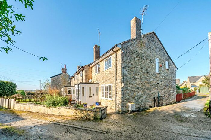 3 Bedroom Cottage For Sale In Church Lane, Hailey, OX29