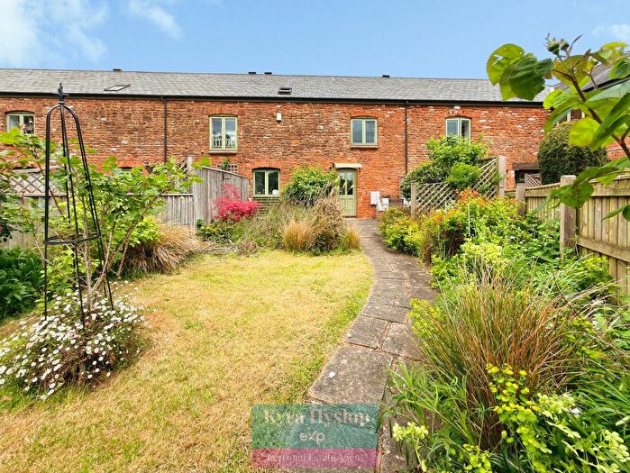 3 Bedroom Terraced House For Sale In West Clyst, Exeter, EX1