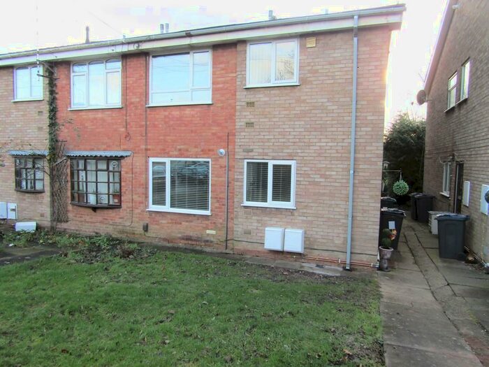 2 Bedroom Ground Maisonette To Rent In Vicarage Close, Great Barr, Birmingham, B42