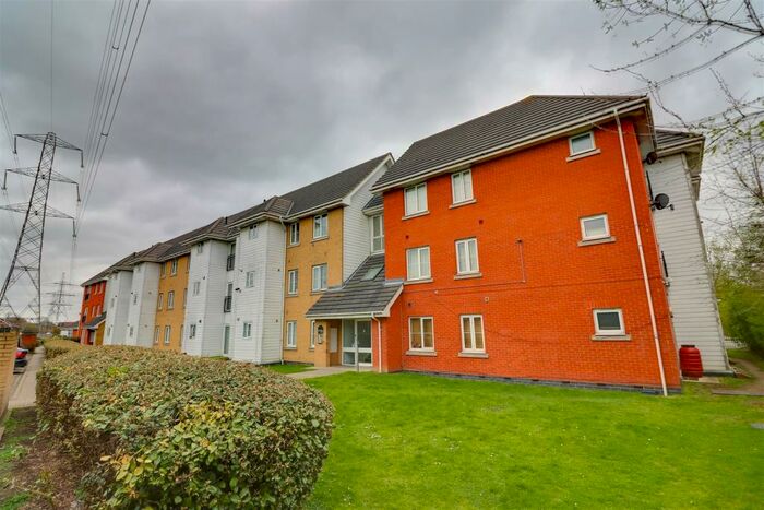 2 Bedroom Apartment To Rent In Gower Place, Fleming Road, Chafford Hundred, Grays, RM16