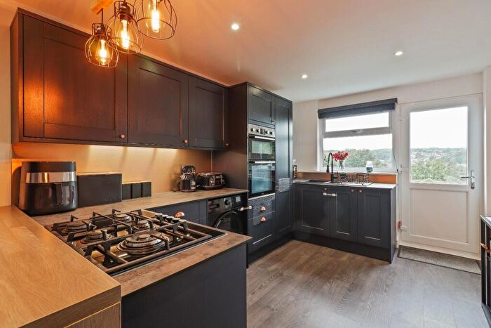3 Bedroom Terraced House For Sale In Holmhirst Drive, Woodseats, Sheffield, S8