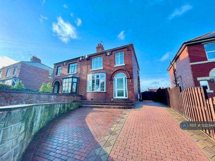 3 Bedroom Semi-Detached House To Rent In Church Lane, Bramley, Rotherham, S66