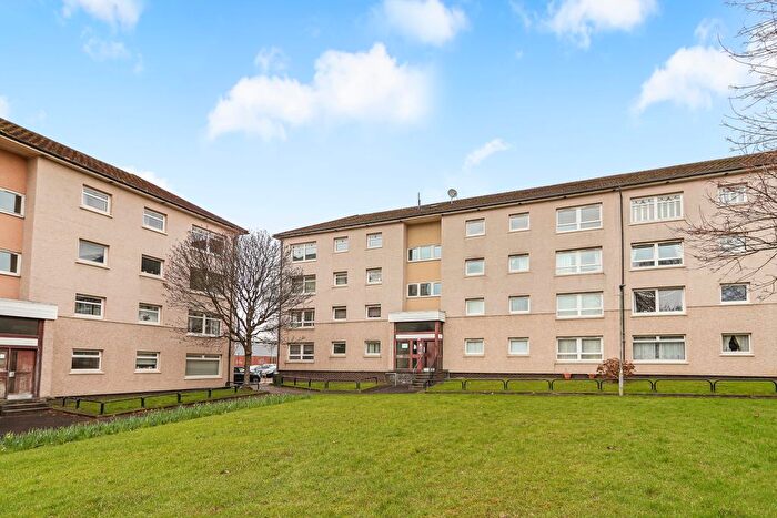 3 Bedroom Flat For Sale In Glebe Court, Glasgow, G4