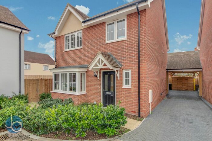 4 Bedroom Detached House To Rent In Greengage Close, Tiptree, Colchester, CO5