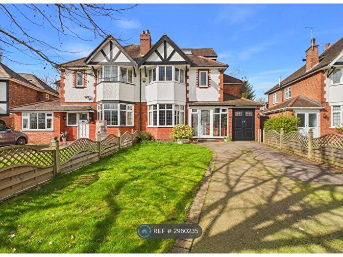 4 Bedroom Semi-detached House To Rent In Poppy Lane, Birmingham, B24