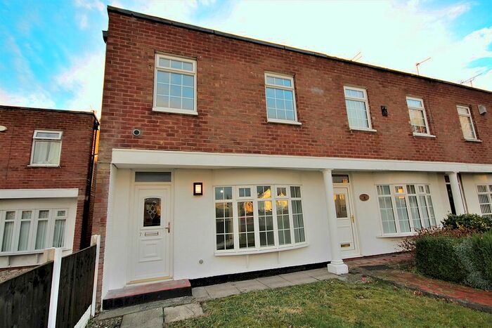 3 Bedroom Property To Rent In Georgian Close, Halewood, Liverpool, L26