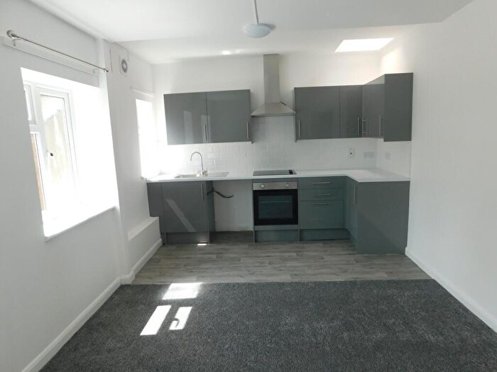 1 Bedroom Flat To Rent In Broadway, Sheerness, ME12